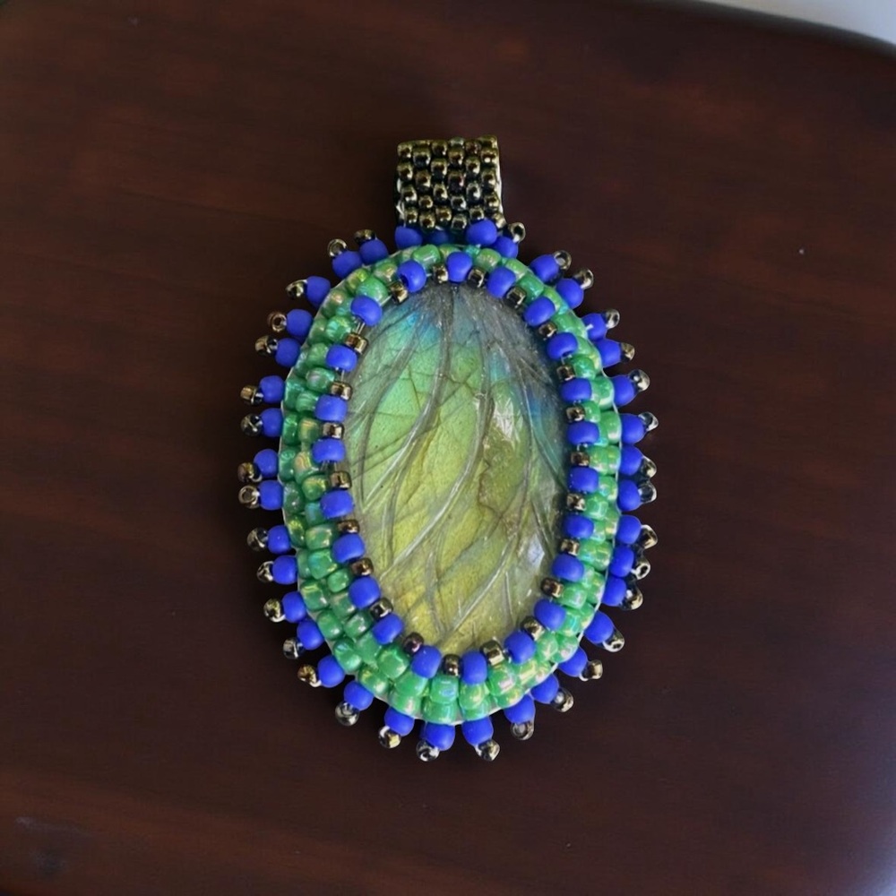 Carved Leaf Labradorite Oval Bead Embroidered Pendant